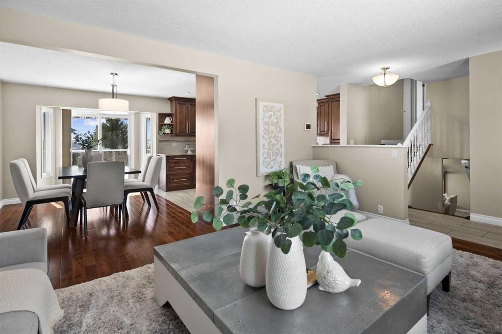 7715 67 Avenue Nw, Calgary, AB - Indoor