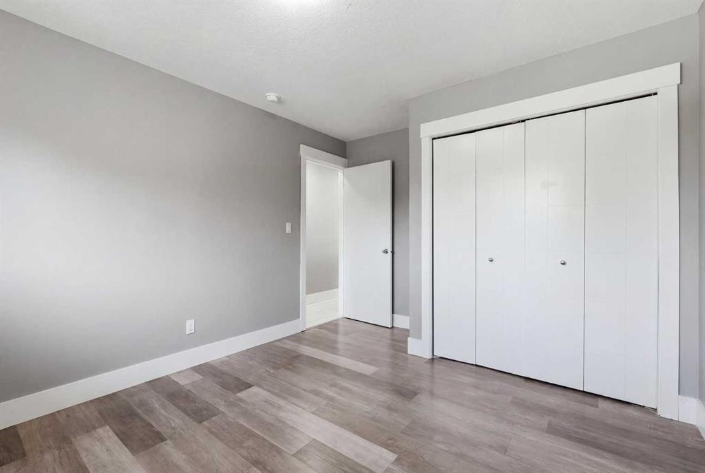99 Pinecliff Close, Calgary, AB - Indoor Photo Showing Other Room