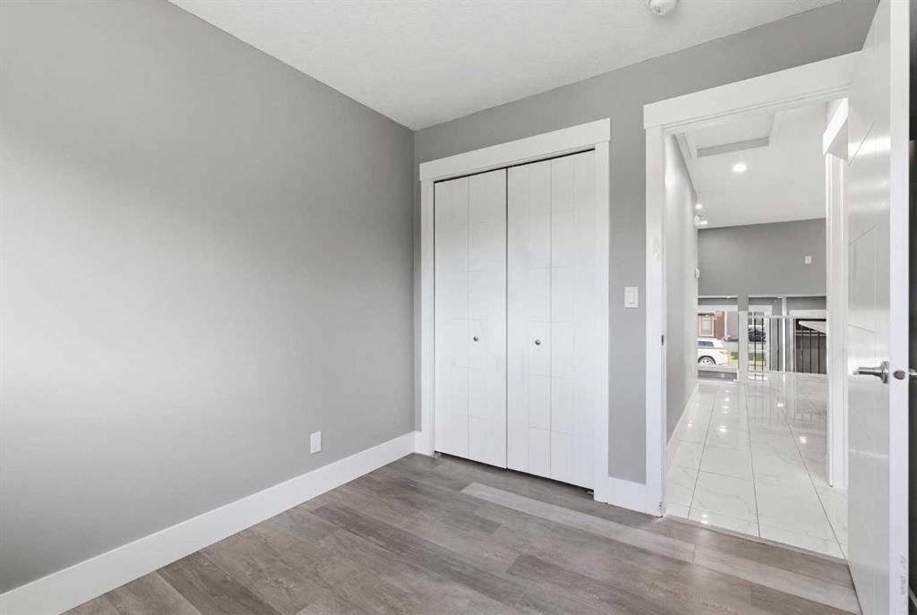 99 Pinecliff Close, Calgary, AB - Indoor Photo Showing Other Room