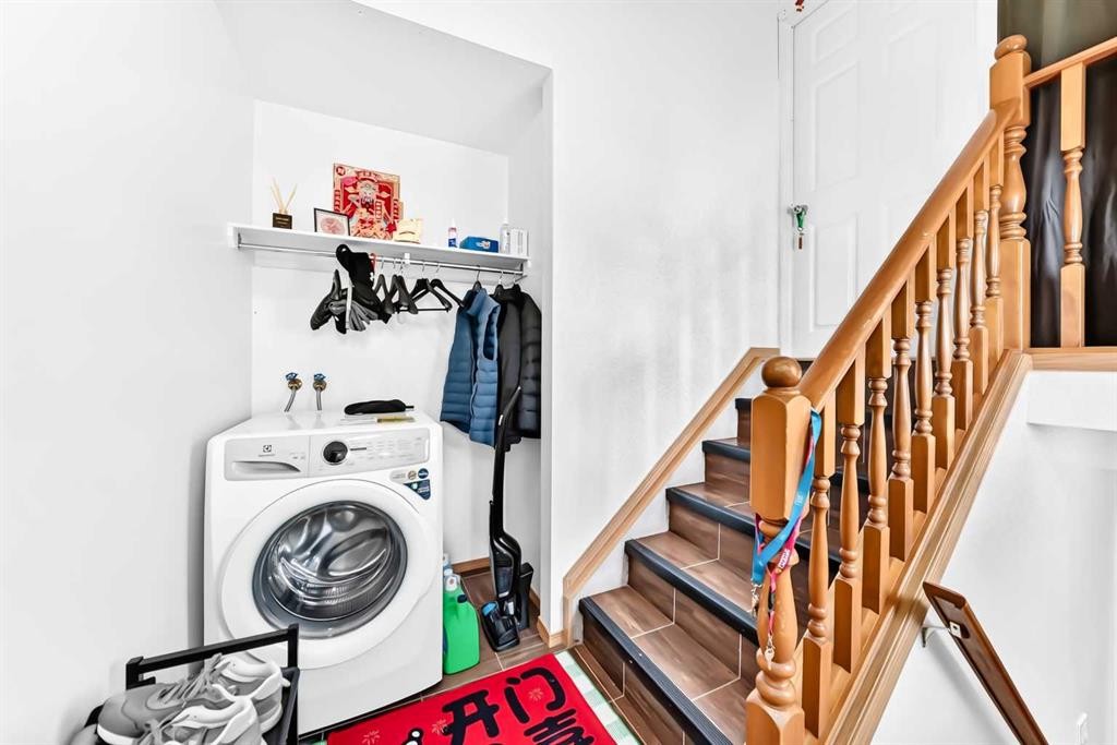 96 Covington Court Ne, Calgary, AB - Indoor Photo Showing Laundry Room