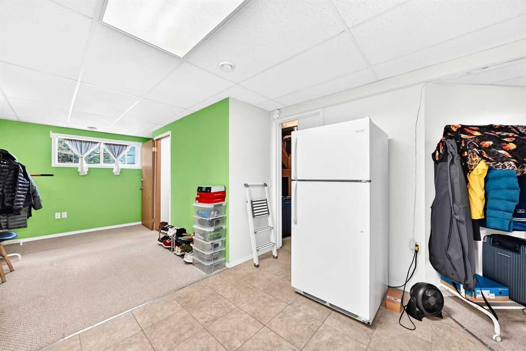 96 Covington Court Ne, Calgary, AB - Indoor
