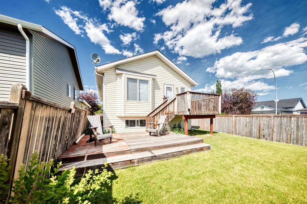 96 Covington Court Ne, Calgary, AB - Outdoor With Deck Patio Veranda