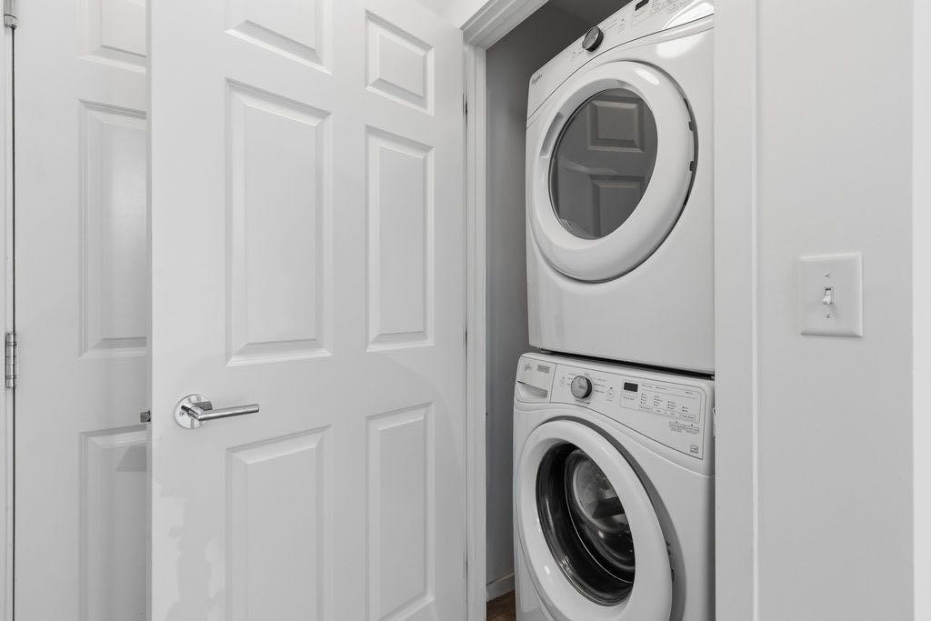 3209-99 Copperstone Park Se, Calgary, AB - Indoor Photo Showing Laundry Room