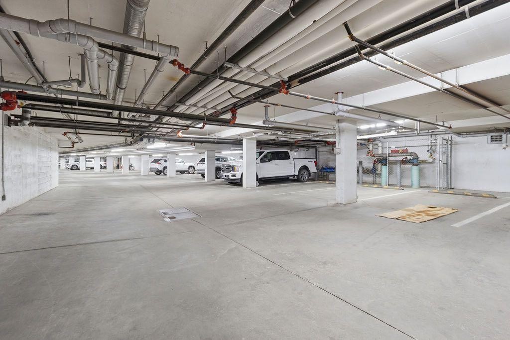 3209-99 Copperstone Park Se, Calgary, AB - Indoor Photo Showing Garage