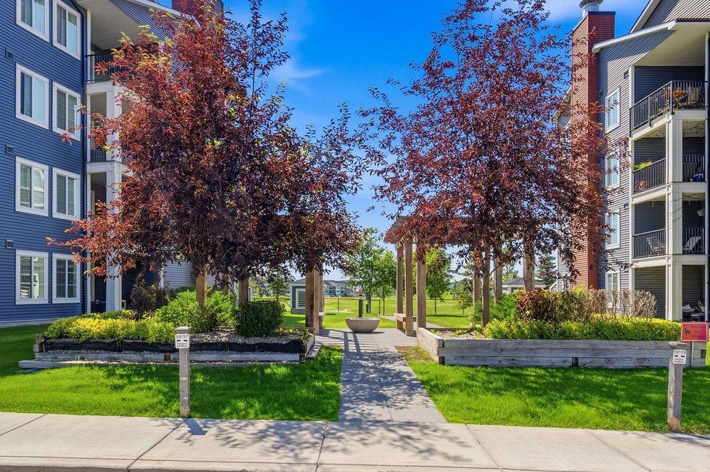 3209-99 Copperstone Park Se, Calgary, AB - Outdoor