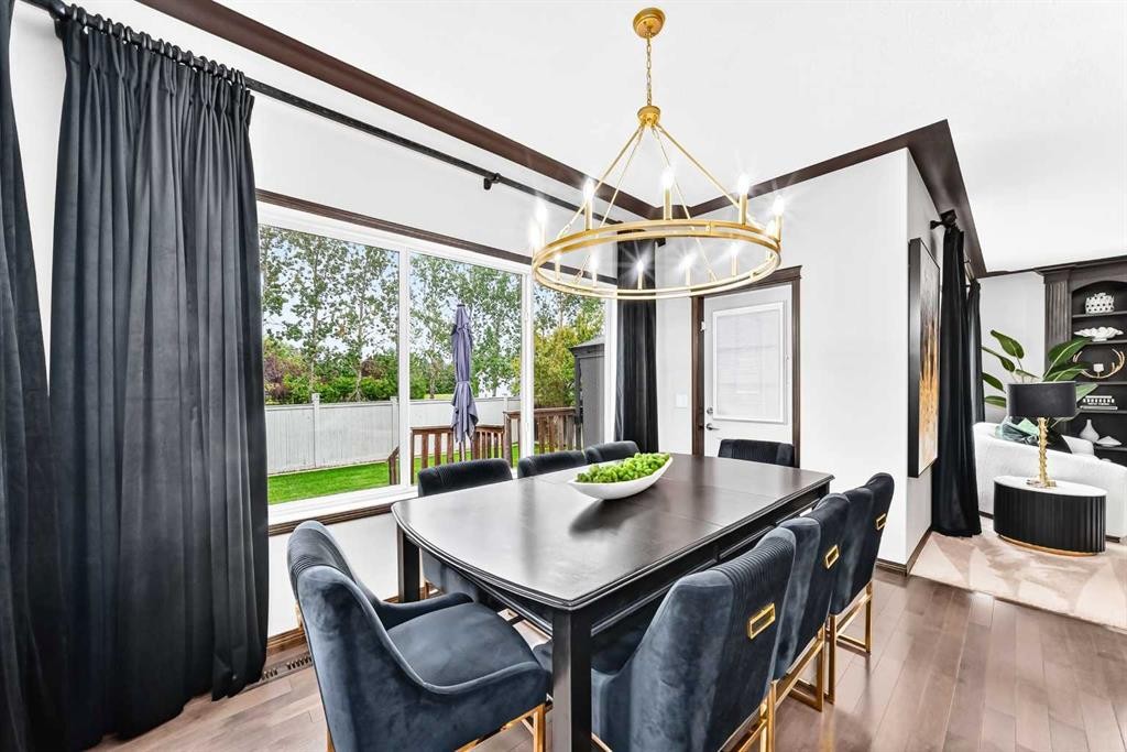 188 Hawkmere Way, Chestermere, AB - Indoor Photo Showing Dining Room