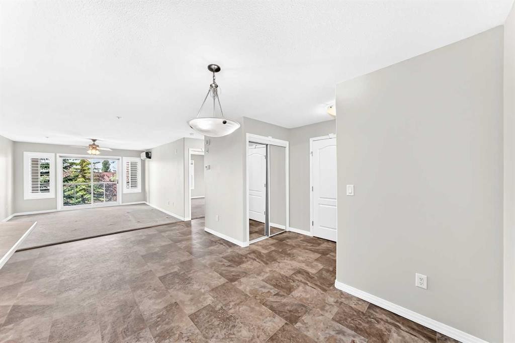 2215-303 Arbour Crest Drive Nw, Calgary, AB