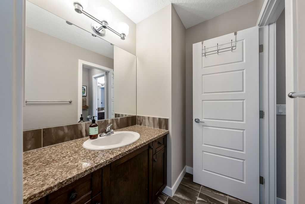 148 Rainbow Falls Glen, Chestermere, AB - Indoor Photo Showing Bathroom