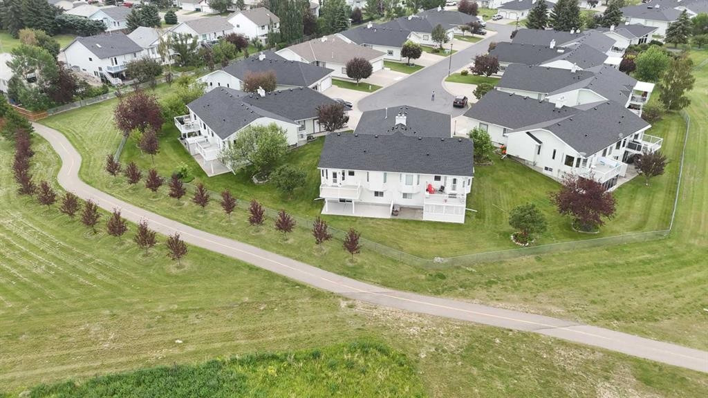 33 Strathmore Lakes Bay, Strathmore, AB - Outdoor With View