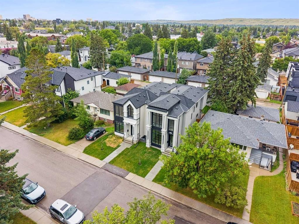 1810 19 Avenue Nw, Calgary, AB - Outdoor