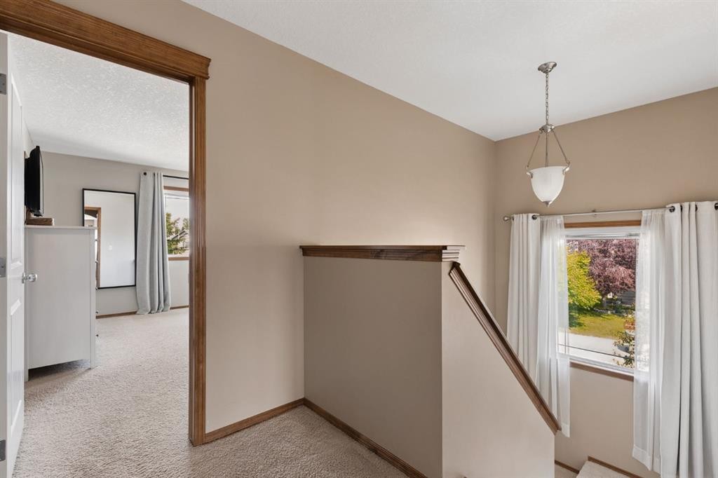 36 Cranfield Manor Se, Calgary, AB - Indoor Photo Showing Other Room