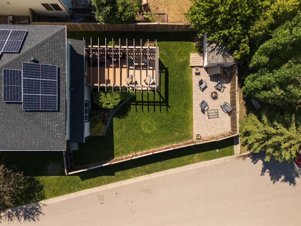 36 Cranfield Manor Se, Calgary, AB - Outdoor