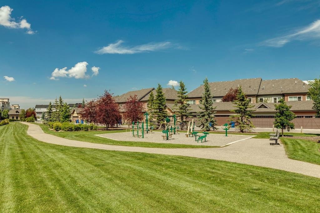 6 Quarry Lane Se, Calgary, AB - Outdoor With View