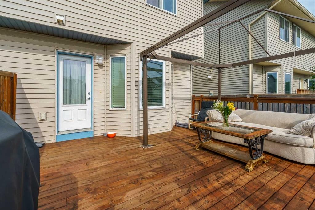 240 Elgin Meadows Gardens Se, Calgary, AB - Outdoor With Deck Patio Veranda With Exterior