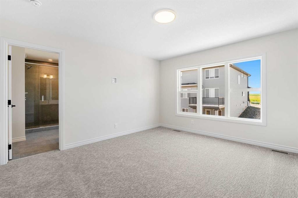 63 Annette Rise Nw, Calgary, AB - Indoor Photo Showing Other Room
