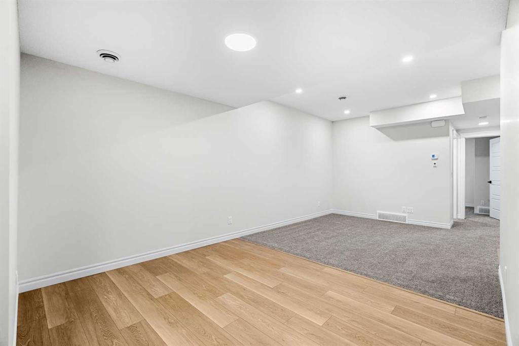 63 Annette Rise Nw, Calgary, AB - Indoor Photo Showing Other Room