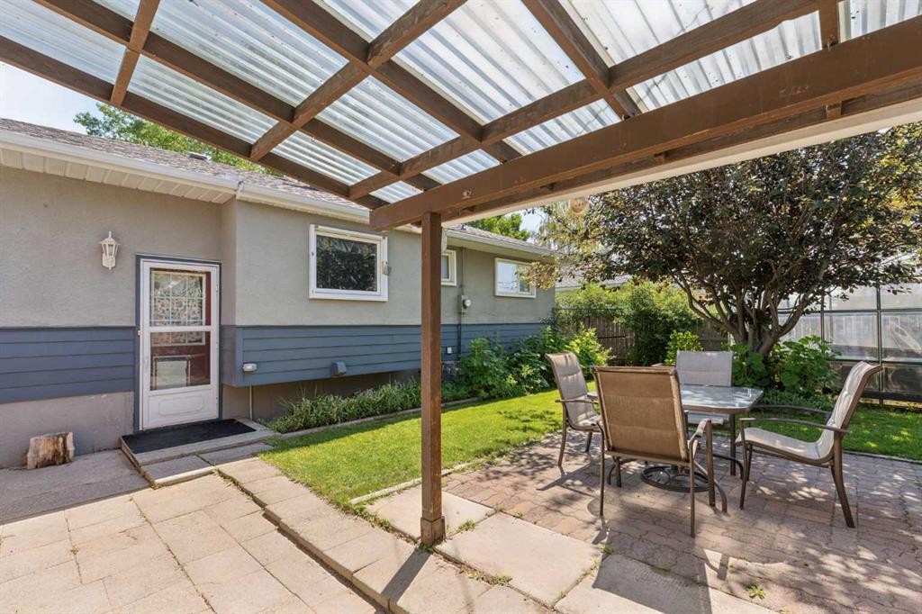 5919 Thornton Road Nw, Calgary, AB - Outdoor With Deck Patio Veranda