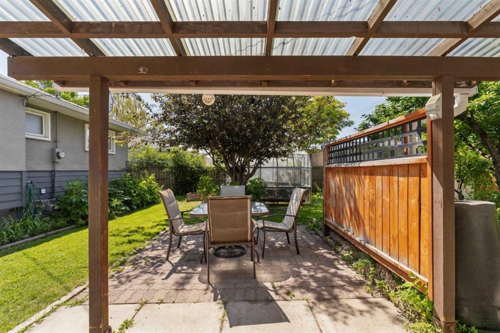 5919 Thornton Road Nw, Calgary, AB - Outdoor With Deck Patio Veranda With Exterior