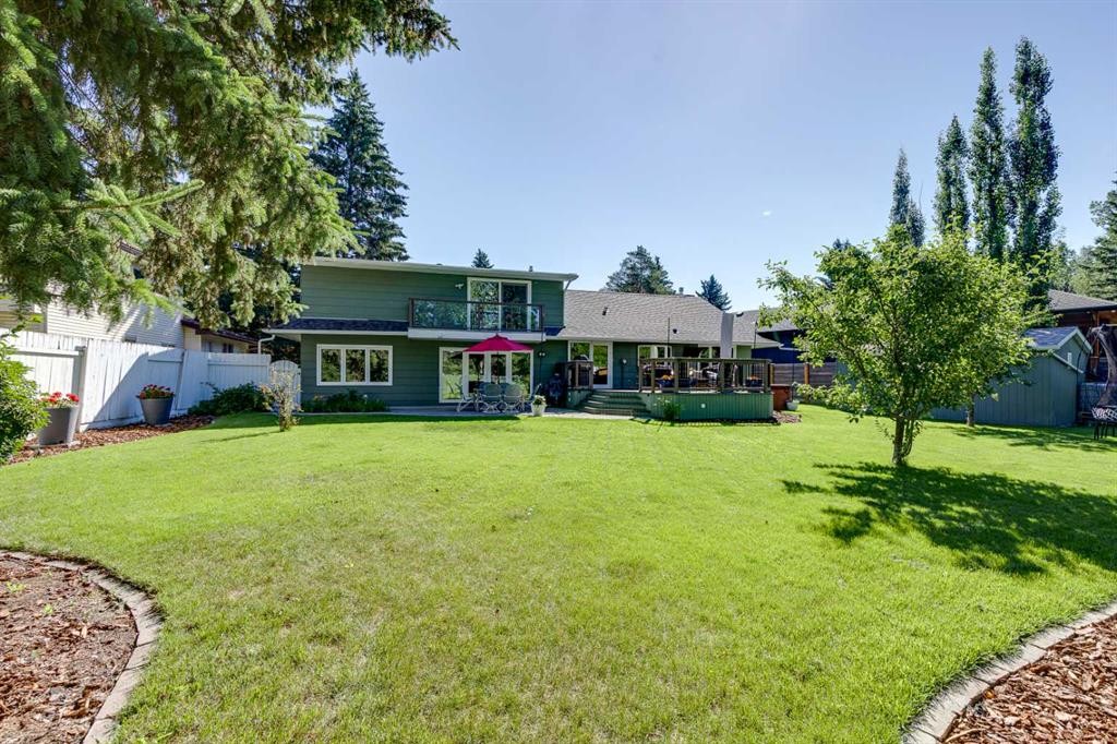 10907 Willowfern Drive Se, Calgary, AB - Outdoor