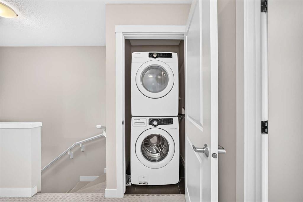 57 Aspen Hills Common Sw, Calgary, AB - Indoor Photo Showing Laundry Room