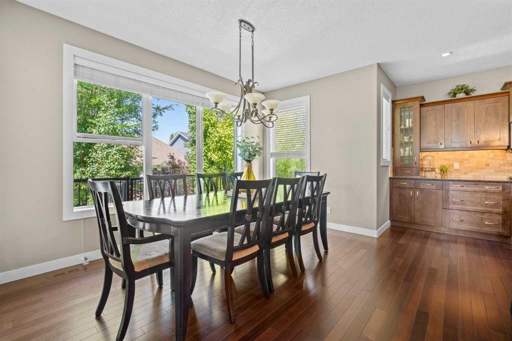 78 Auburn Sound Place Se, Calgary, AB - Indoor Photo Showing Dining Room