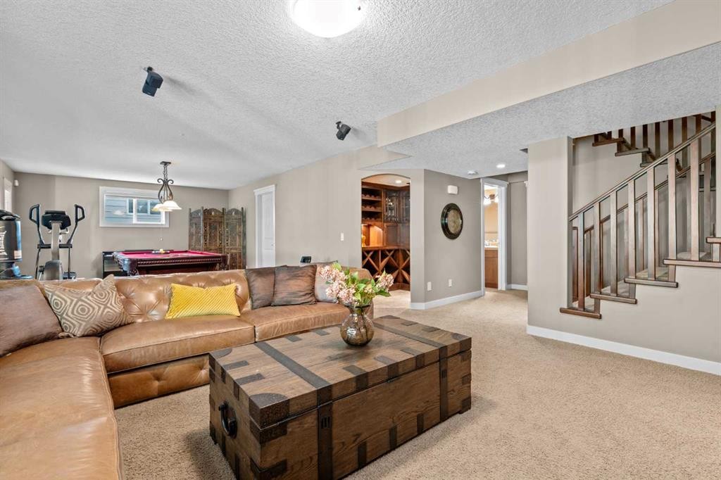 78 Auburn Sound Place Se, Calgary, AB - Indoor Photo Showing Living Room