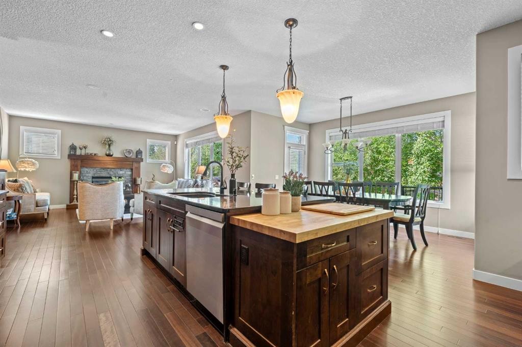 78 Auburn Sound Place Se, Calgary, AB - Indoor Photo Showing Kitchen