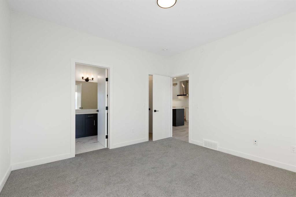 25 St. Andrews Close, Lyalta, AB - Indoor Photo Showing Other Room
