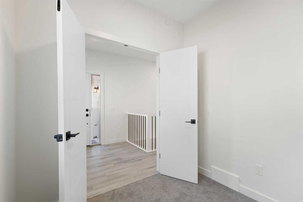 25 St. Andrews Close, Lyalta, AB - Indoor Photo Showing Other Room
