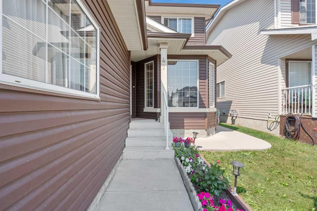 47 Coral Springs Close Ne, Calgary, AB - Outdoor With Exterior