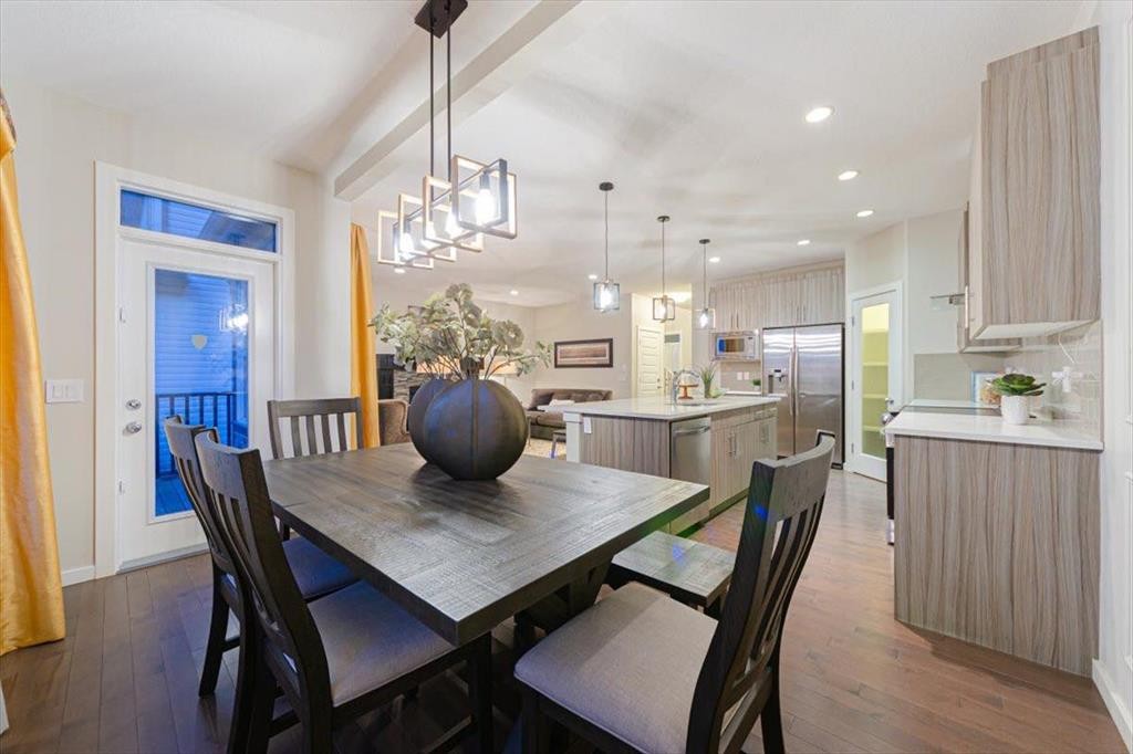 138 Copperpond Street Se, Calgary, AB - Indoor Photo Showing Dining Room