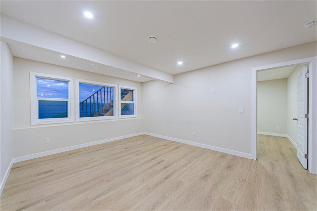138 Copperpond Street Se, Calgary, AB - Indoor