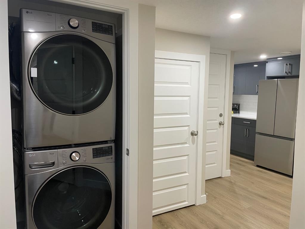 138 Copperpond Street Se, Calgary, AB - Indoor Photo Showing Laundry Room