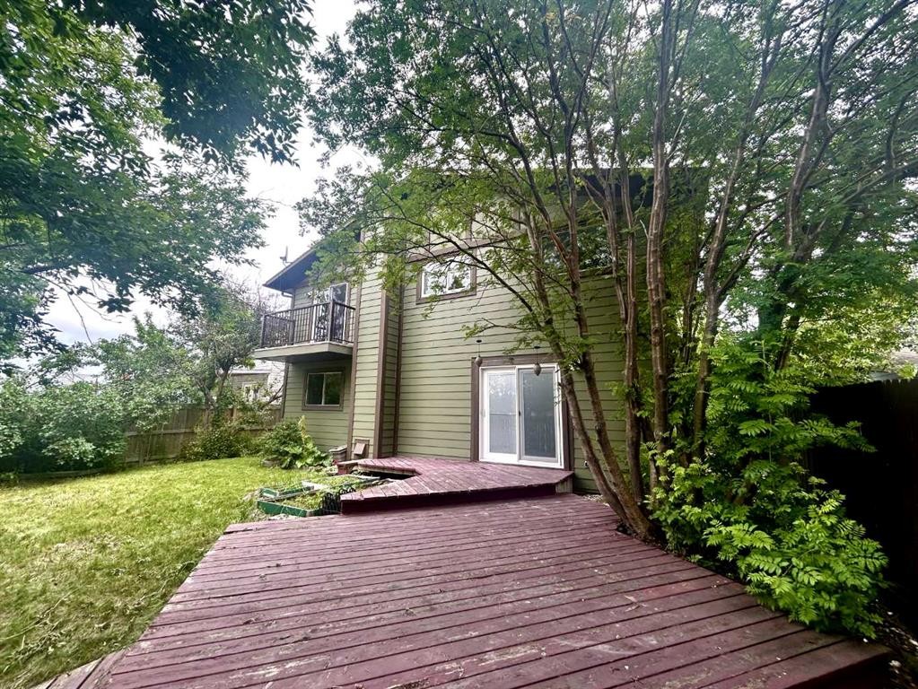 55 Bermuda Close Nw, Calgary, AB - Outdoor With Deck Patio Veranda