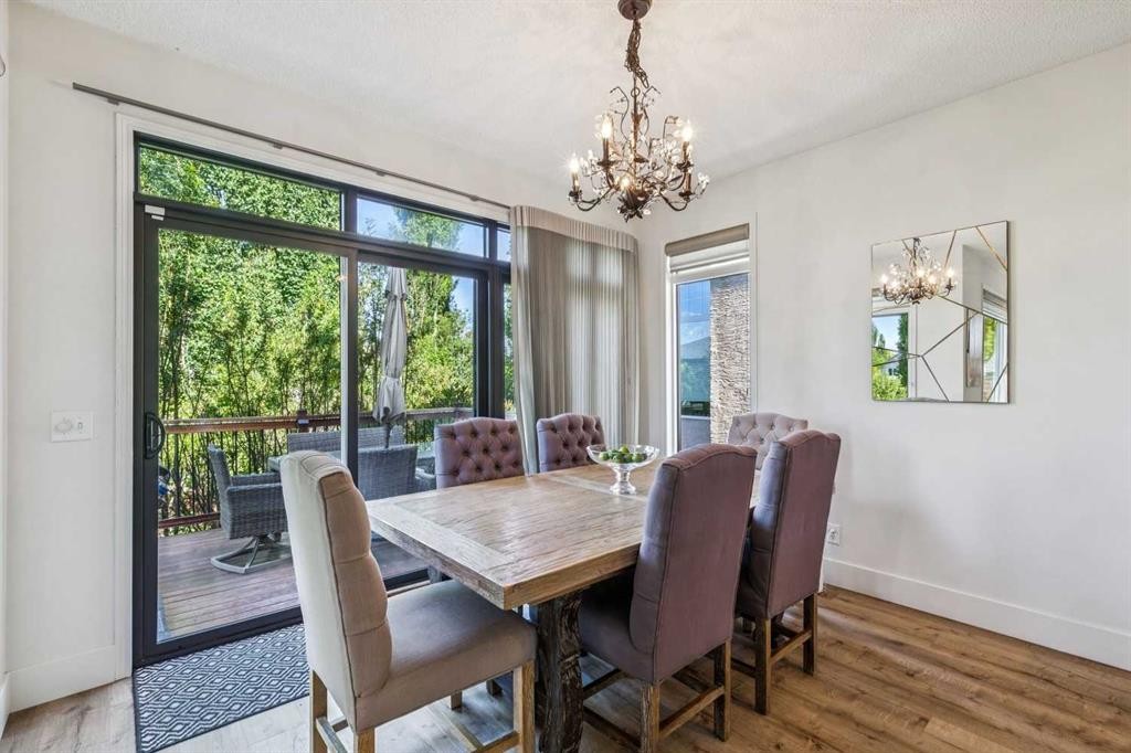 135 Tuscany Ravine Road Nw, Calgary, AB - Indoor Photo Showing Dining Room