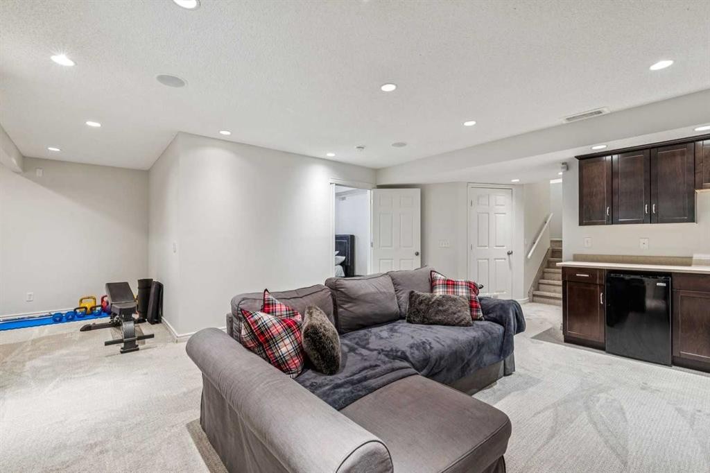135 Tuscany Ravine Road Nw, Calgary, AB - Indoor