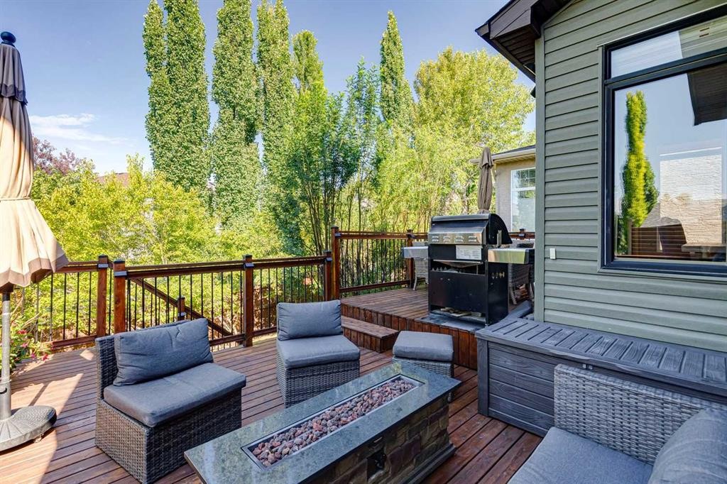 135 Tuscany Ravine Road Nw, Calgary, AB - Outdoor With Deck Patio Veranda With Exterior