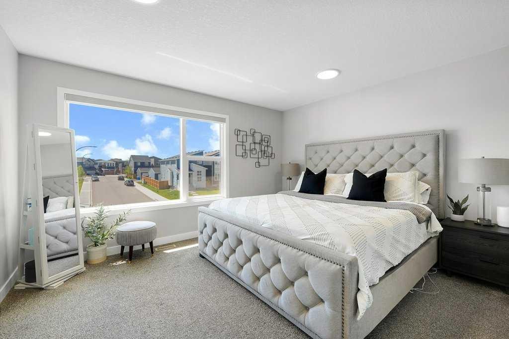 244 Belmont Boulevard Sw, Calgary, AB - Indoor Photo Showing Bedroom
