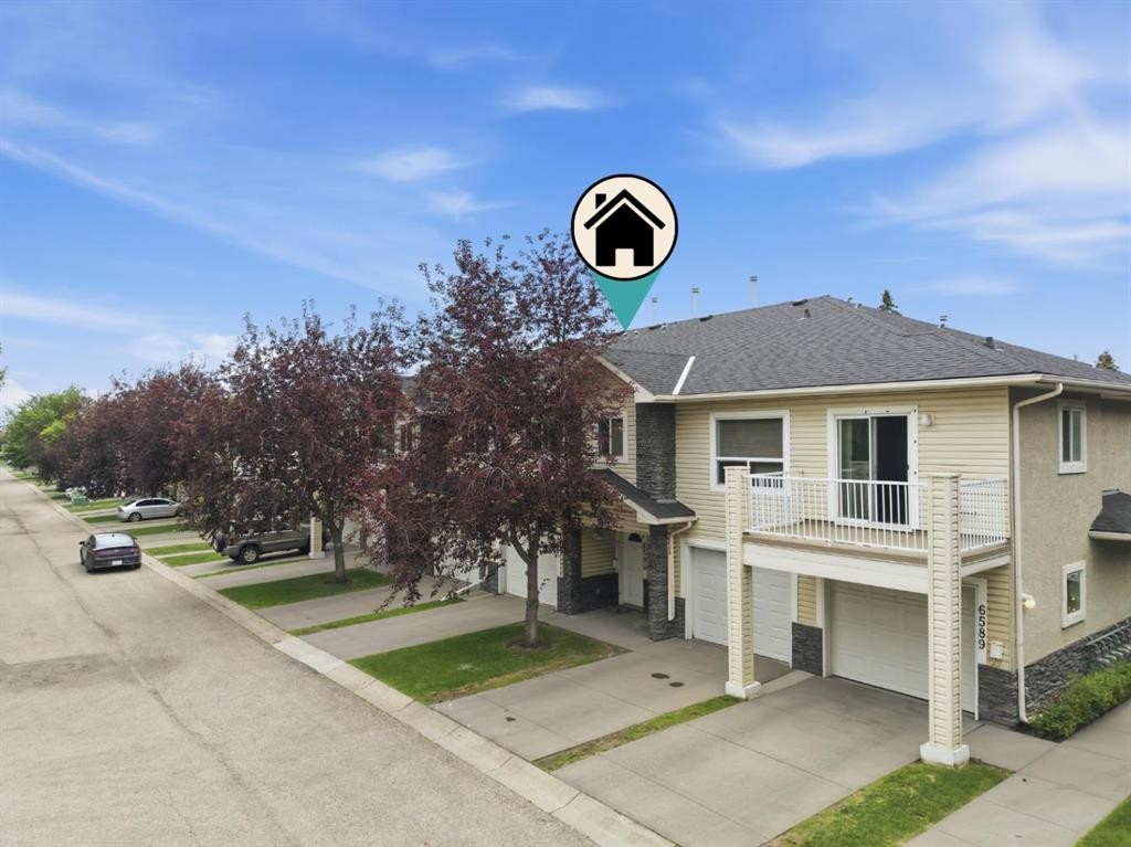 6591 Pinecliff Grove Ne, Calgary, AB - Outdoor With Balcony