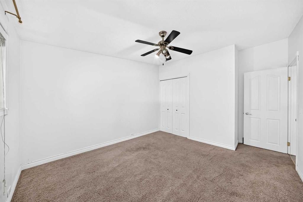 4628 Verona Drive Nw, Calgary, AB - Indoor Photo Showing Other Room