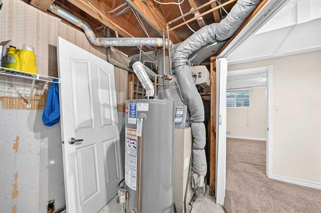 4628 Verona Drive Nw, Calgary, AB - Indoor Photo Showing Basement