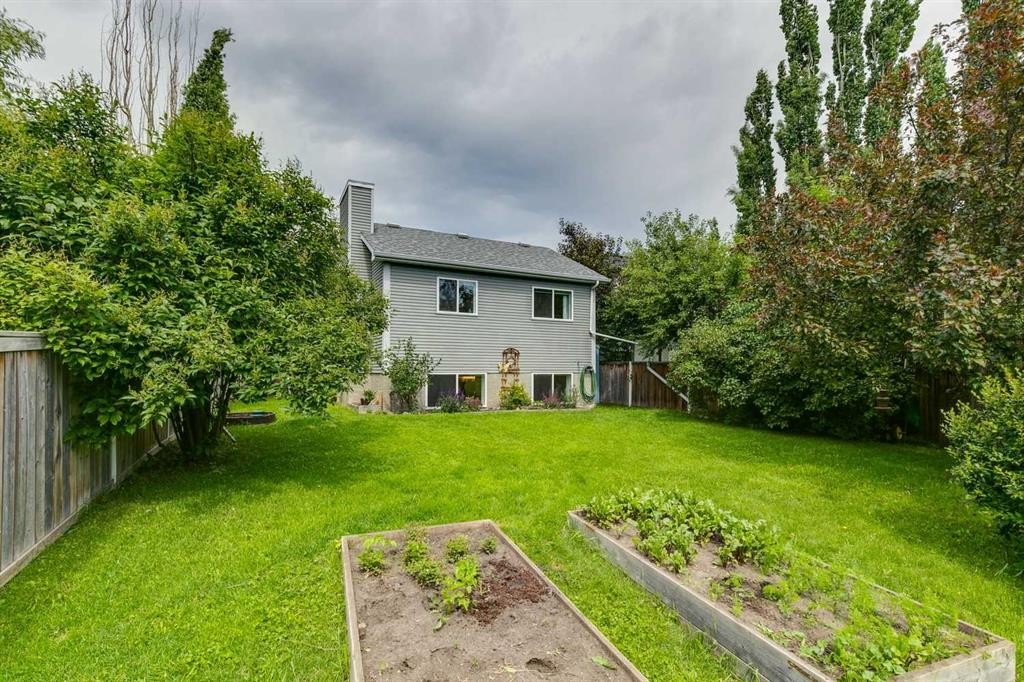 98 River Rock Way Se, Calgary, AB - Outdoor