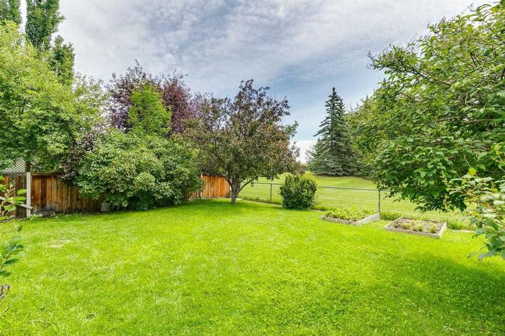 98 River Rock Way Se, Calgary, AB - Outdoor