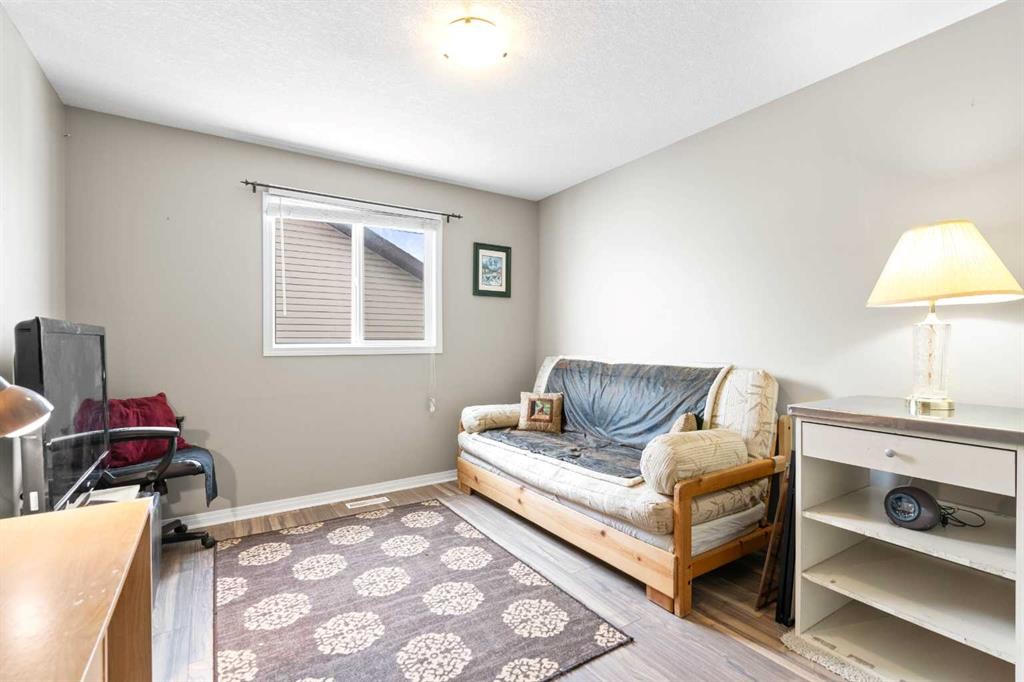 22 Westfall Drive, Okotoks, AB - Indoor
