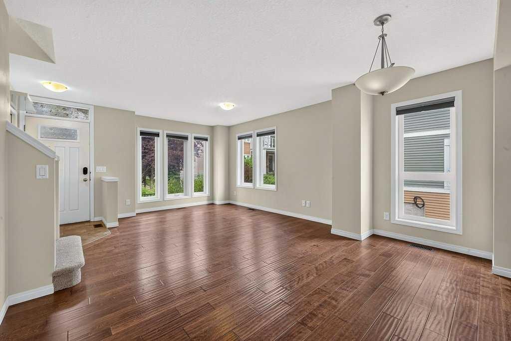 721 Auburn Bay Square Se, Calgary, AB - Indoor Photo Showing Other Room