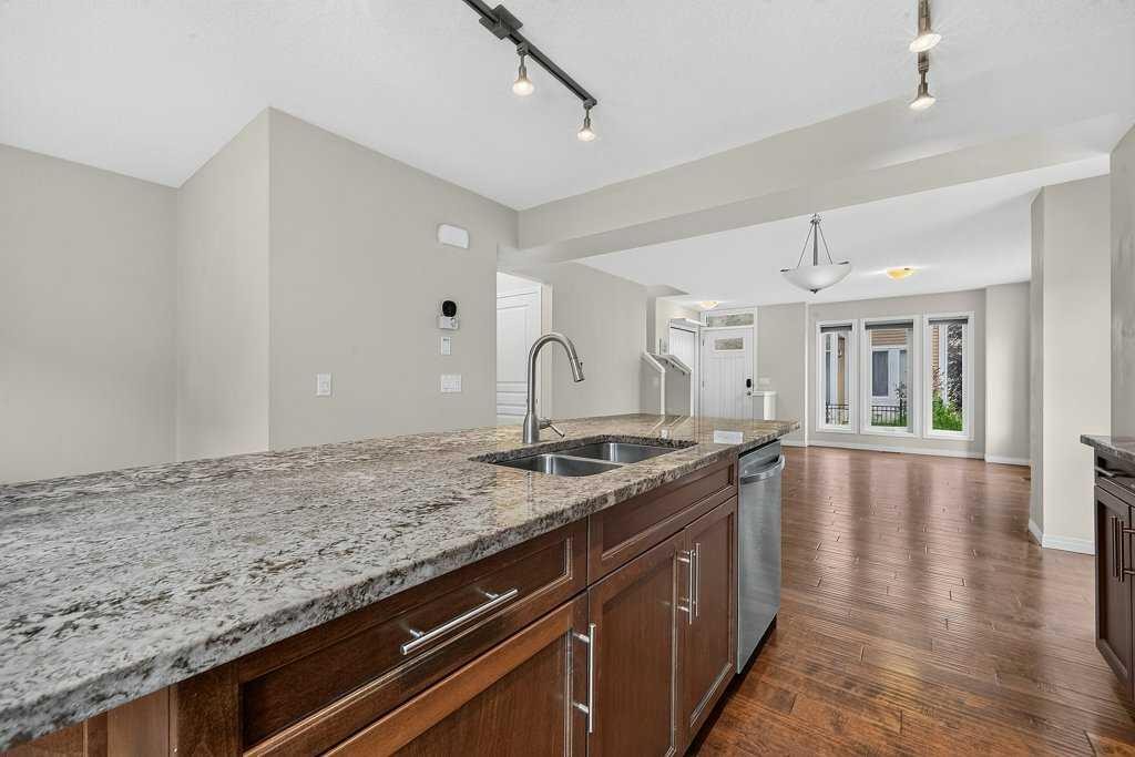 721 Auburn Bay Square Se, Calgary, AB - Indoor Photo Showing Kitchen With Double Sink
