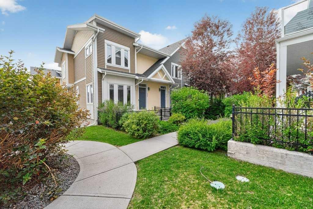 721 Auburn Bay Square Se, Calgary, AB - Outdoor