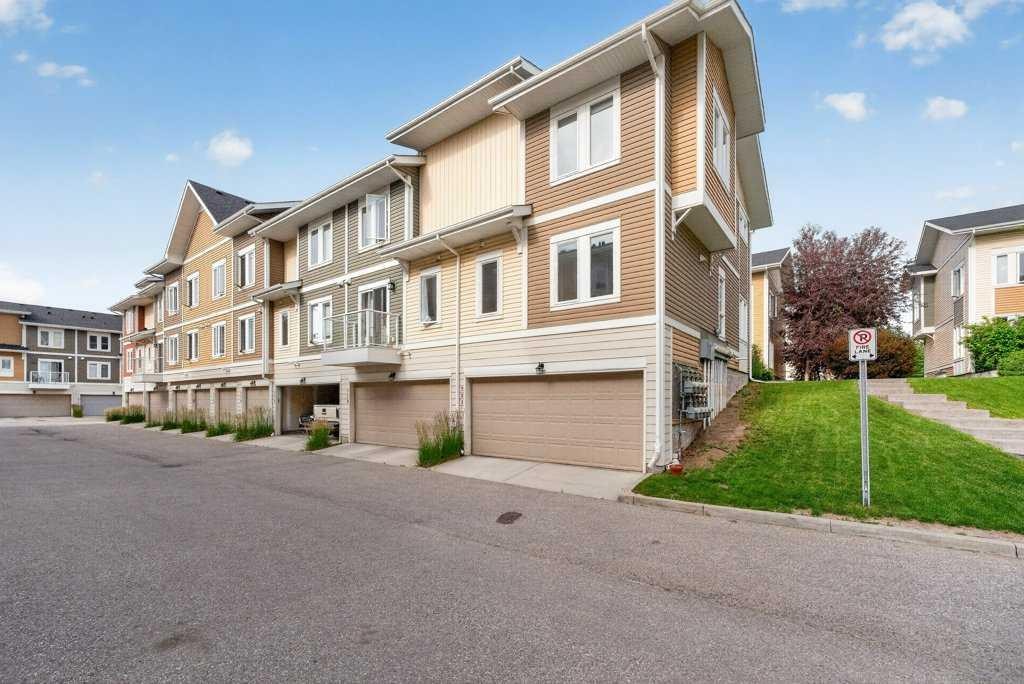 721 Auburn Bay Square Se, Calgary, AB - Outdoor With Facade