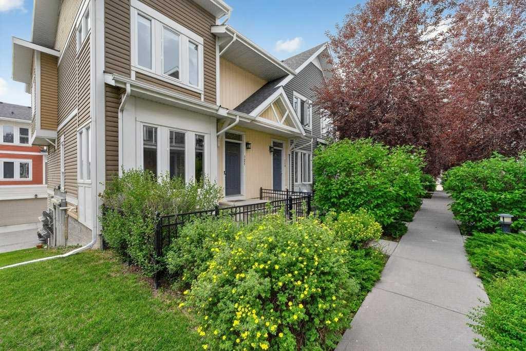 721 Auburn Bay Square Se, Calgary, AB - Outdoor