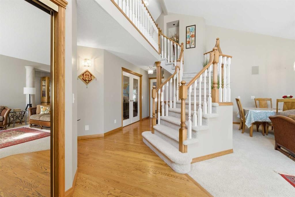 71 Woodpark Close Sw, Calgary, AB - Indoor